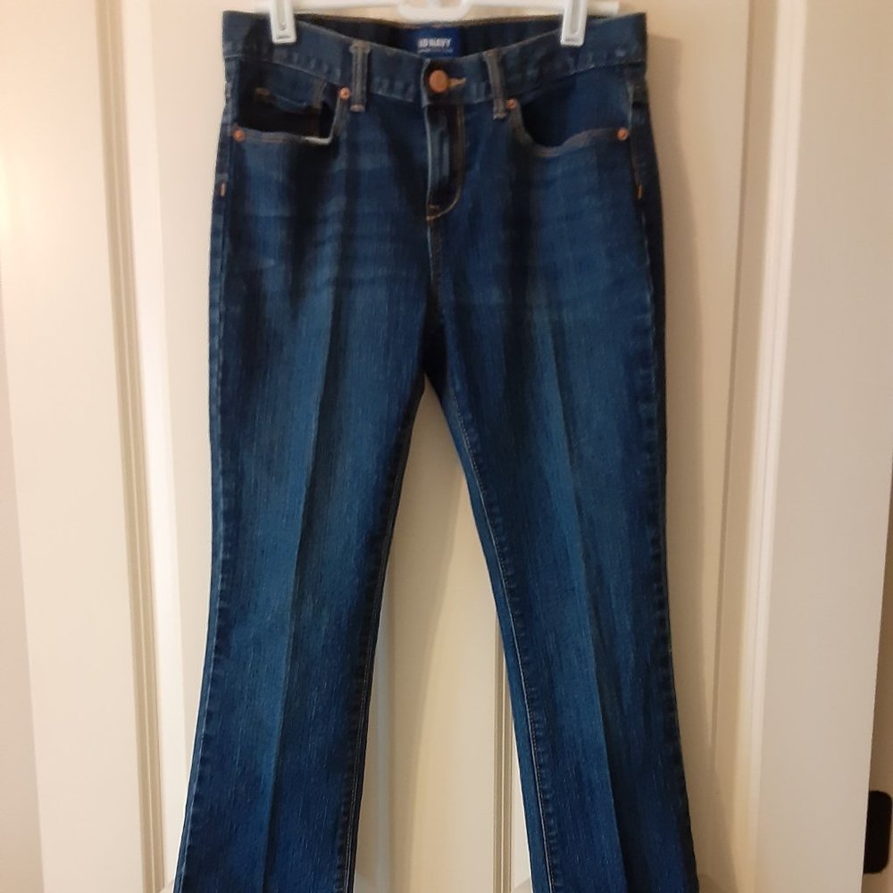 Jeans, boot cut.